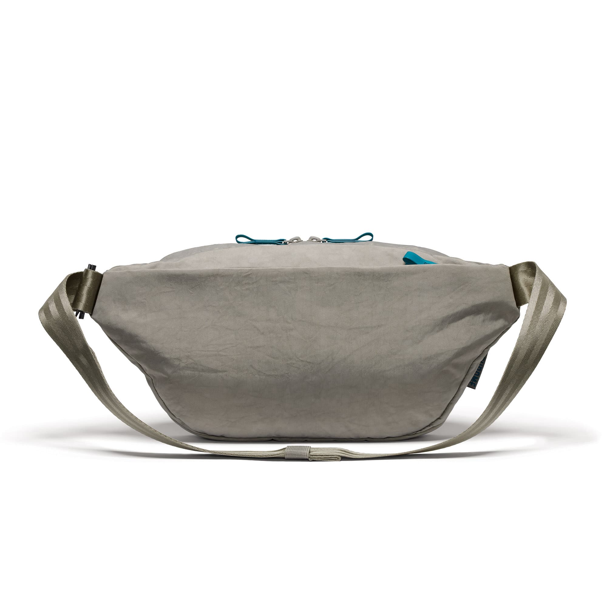 Sabin 6L in sage back view #color_sage